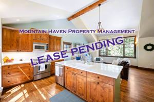 featured image of 738 Skyline Dr #1