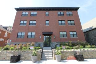 492 Roxborough - Photo 1 of 1