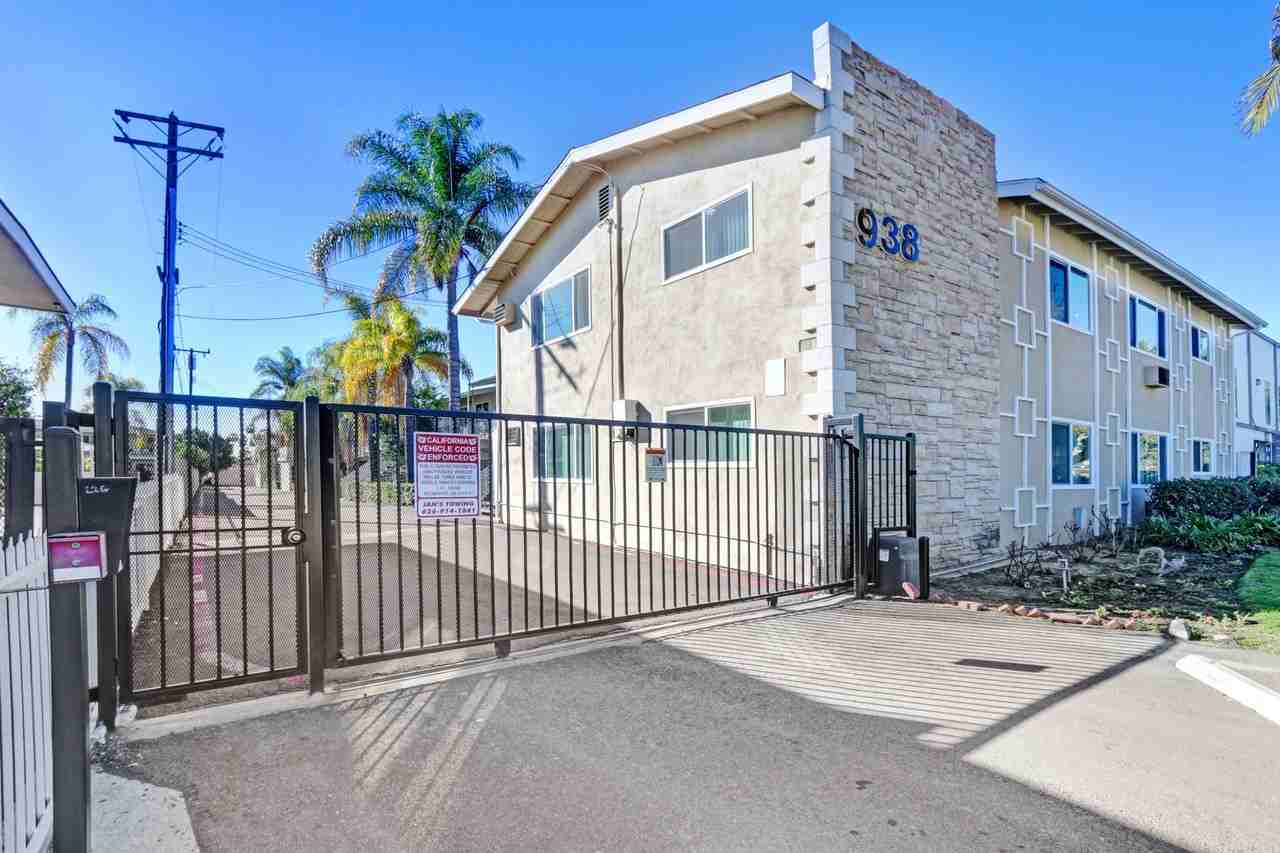 Huntington - Photo 6 of 21