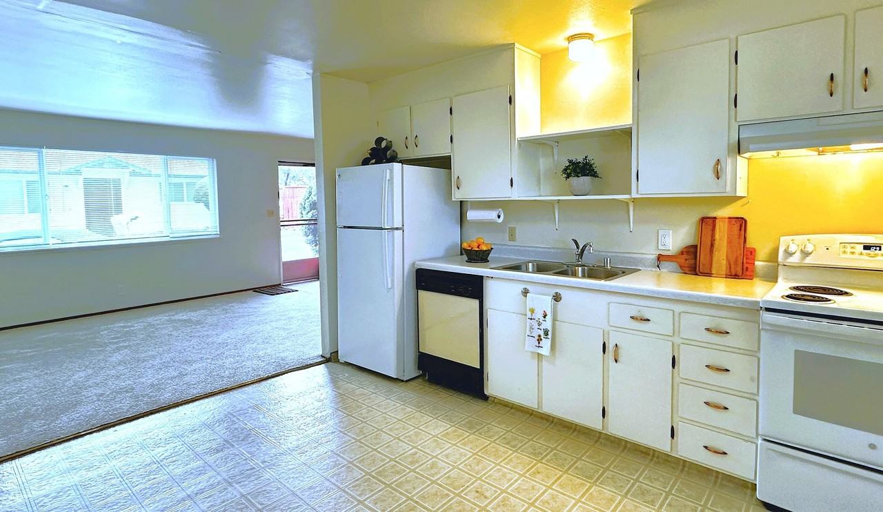 8790 Petaluma Hill Rd - Photo 6 of 15