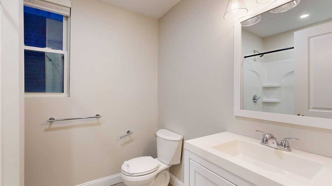 44 Morris Street44 Morris Street - 3 #3 - Photo 6 of 9