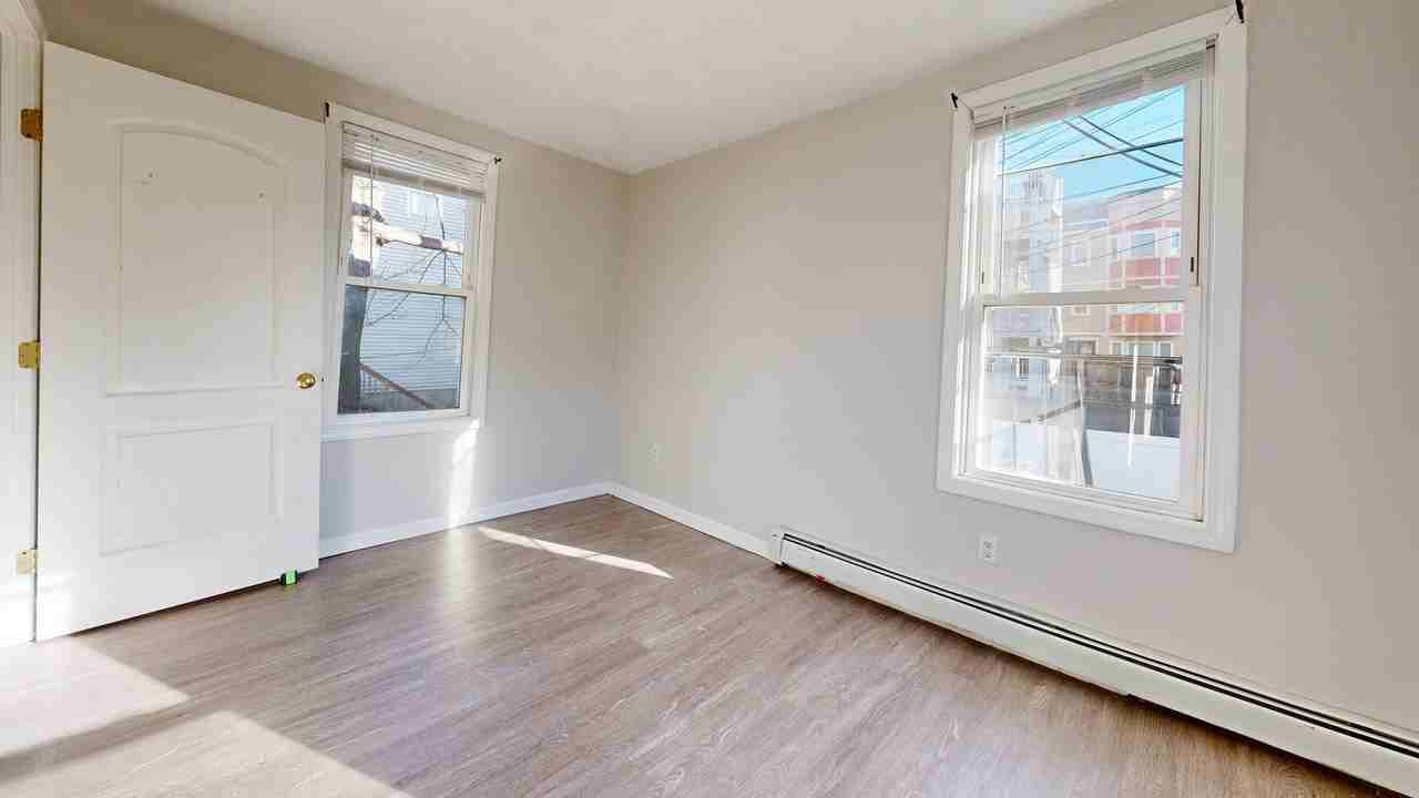 329 Paris Street329 Paris Street - 2 #2 - Photo 7 of 8