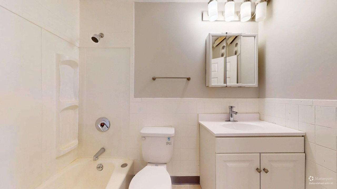 300 Meridian Street300 Meridian Street - 300 - 7 #300-7 - Photo 4 of 8