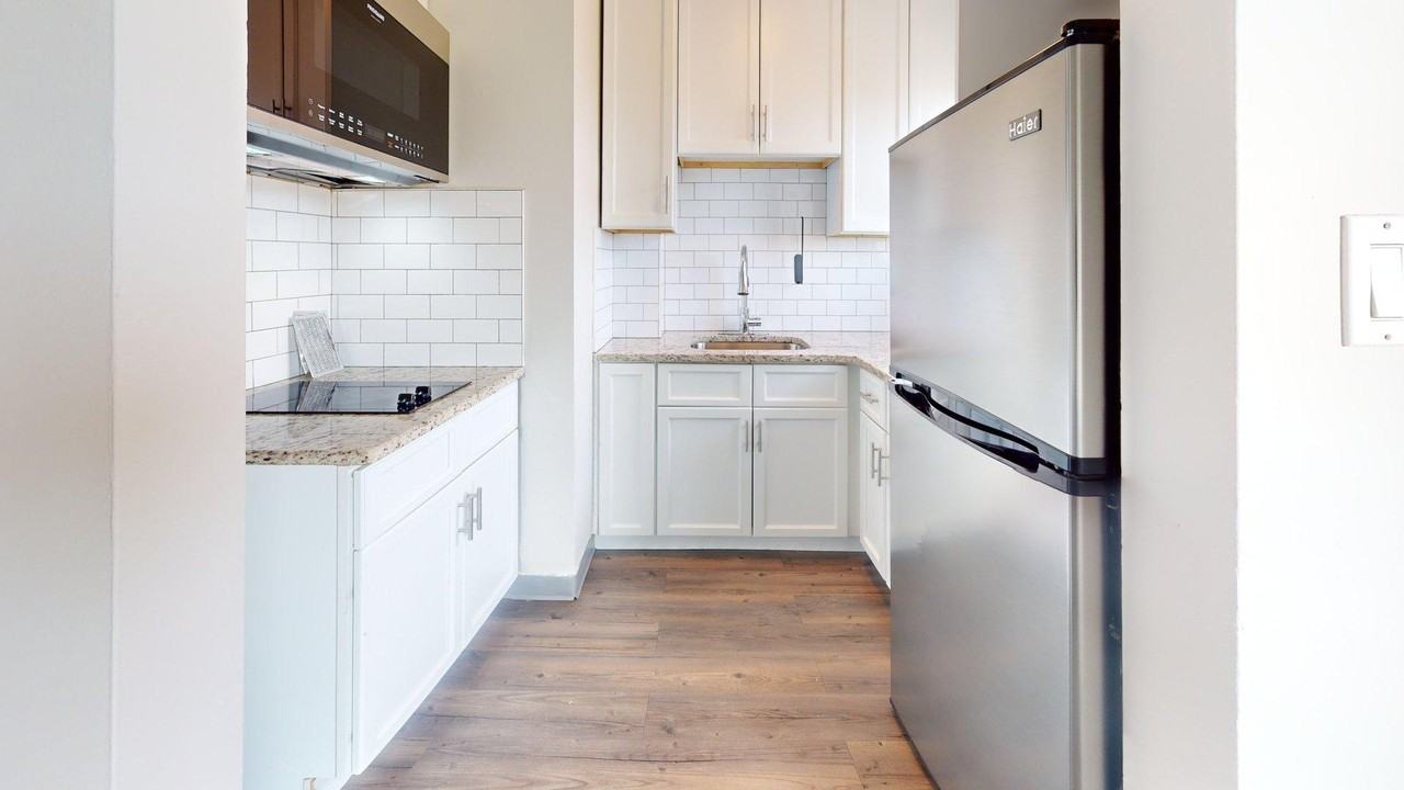 300 Meridian Street300 Meridian Street - 300 - 7 #300-7 - Photo 6 of 8