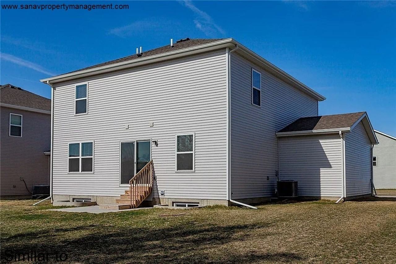 2907 Nw Woodbury Dr - Photo 3 of 11