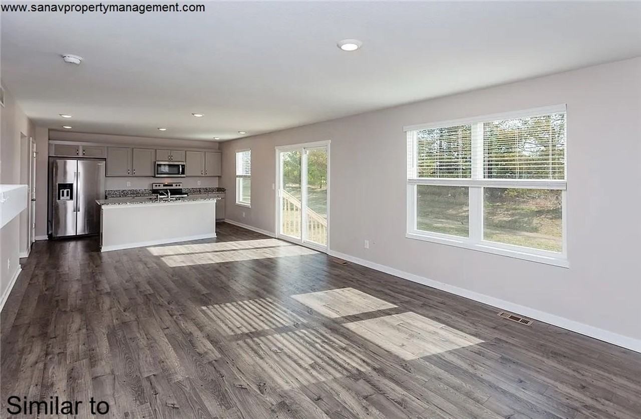 2907 Nw Woodbury Dr - Photo 4 of 11