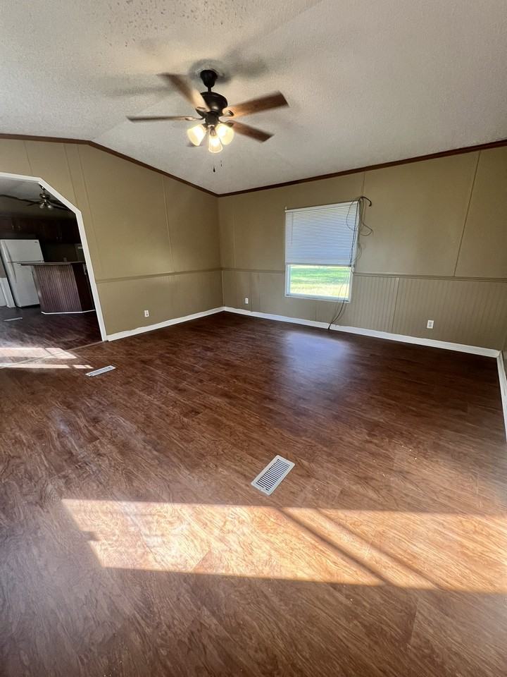 6175 Sapling Dr #1 - Photo 4 of 20