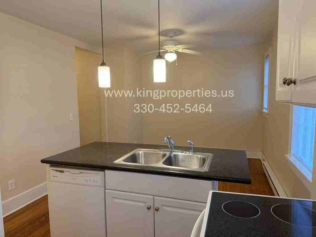 817 5th Street NorthwestUnit 8 #8 - Photo 5 of 10