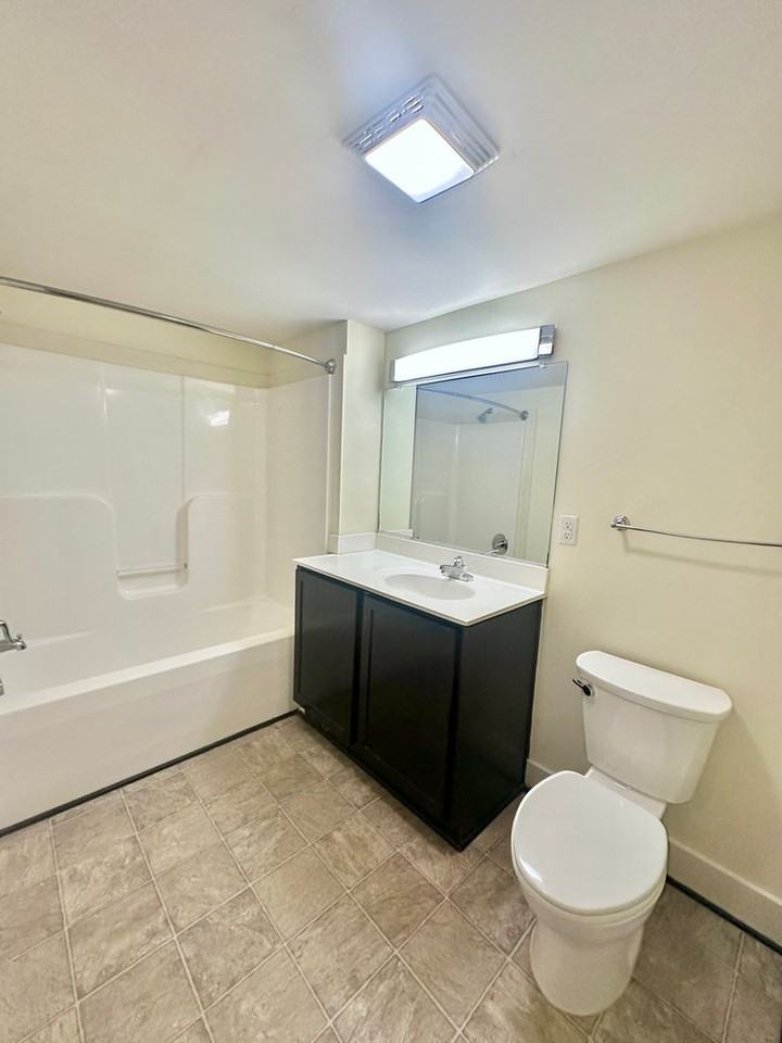 1029 Wertland Street - Photo 7 of 13