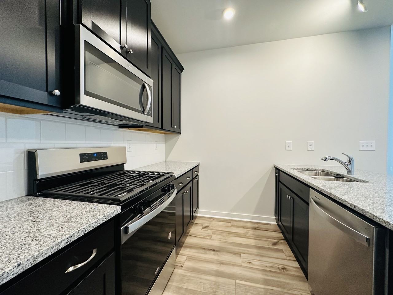 3219 Finchborough Ct #1 - Photo 6 of 21