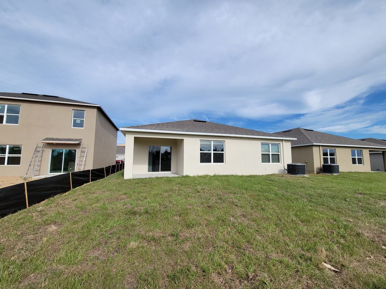 1332 Sugarwood St #1 - Photo 4 of 16