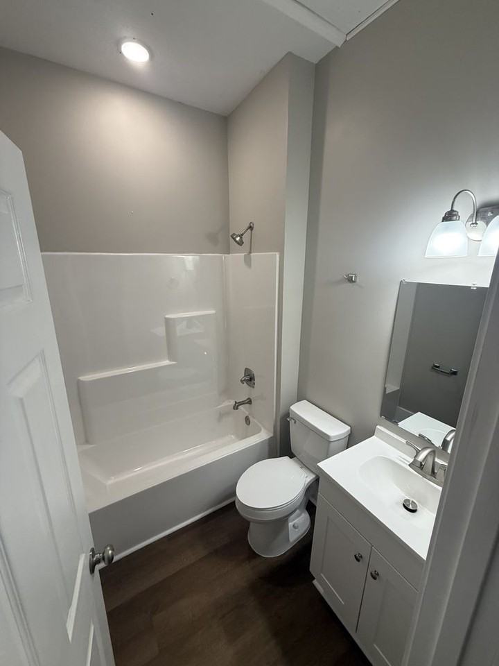 622 7th St - Photo 7 of 18