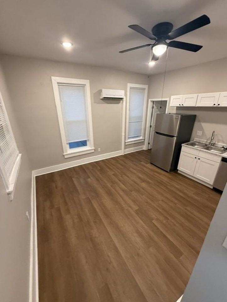622 7th St - Photo 5 of 18