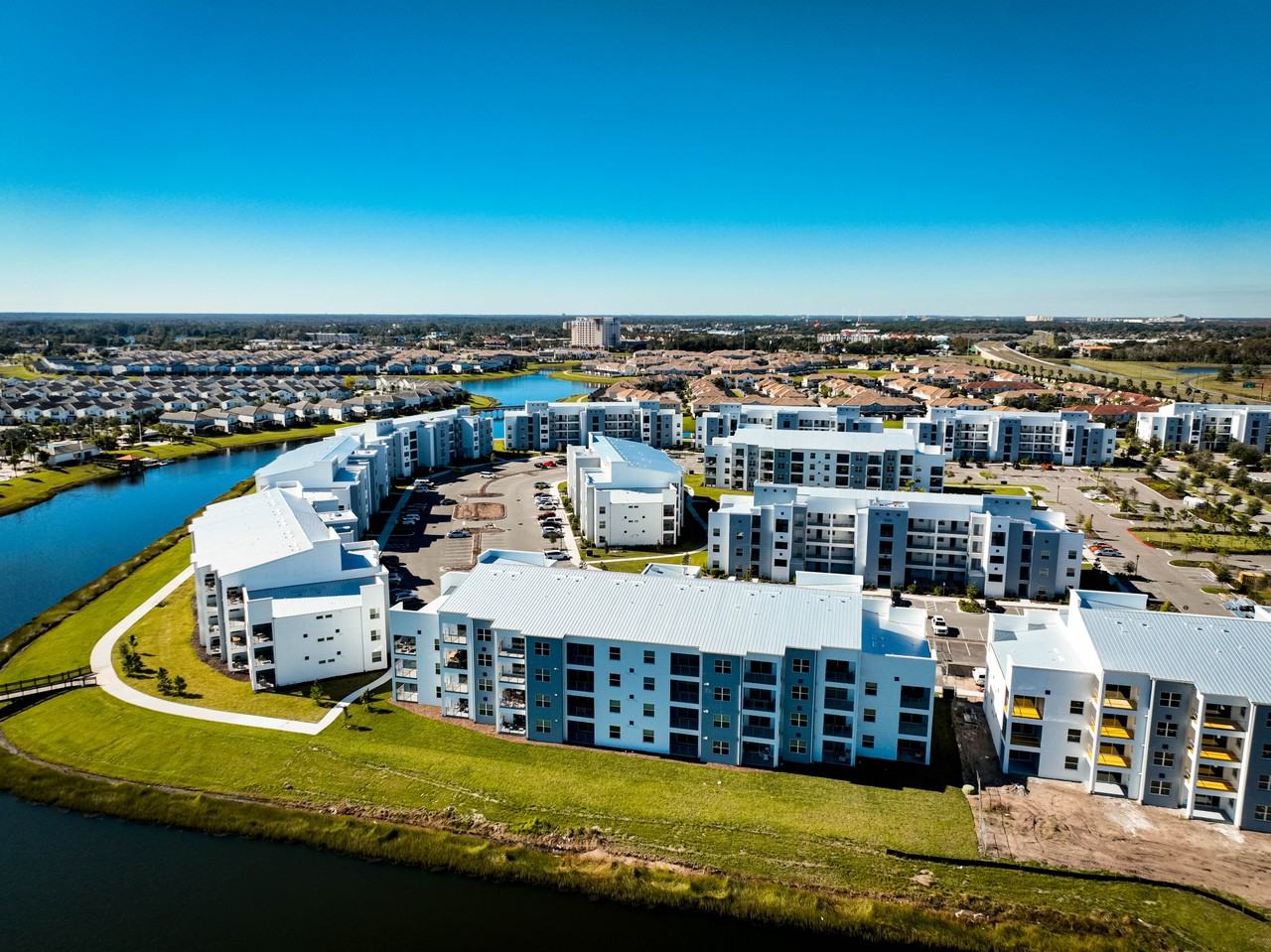 3171 Paradox Circle - 1unit 103 #1 - Photo 3 of 9