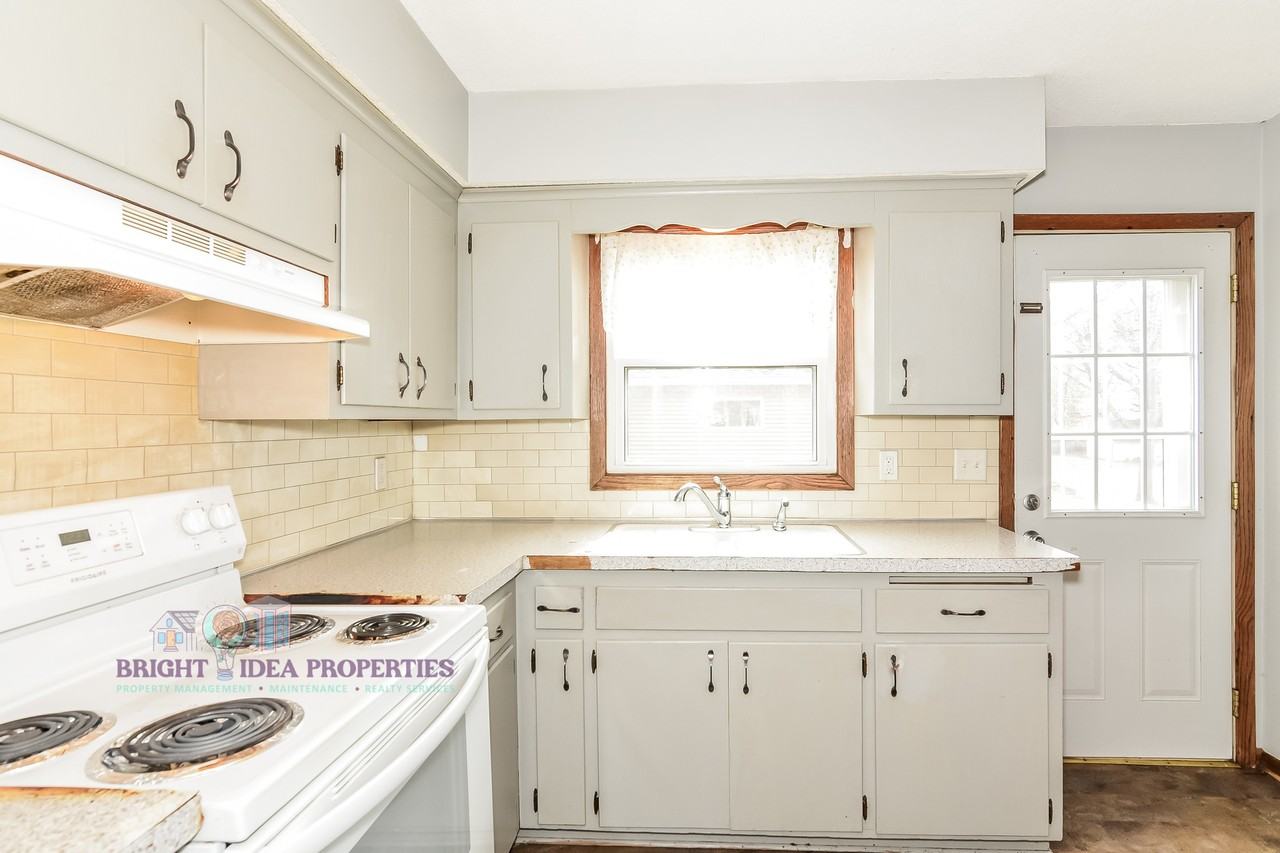 Pleasant Ave S #9602 - Photo 2 of 15