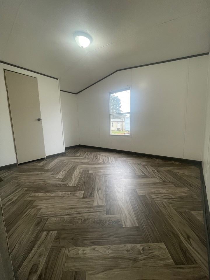 81 Fowler Cir #81 - Photo 6 of 9