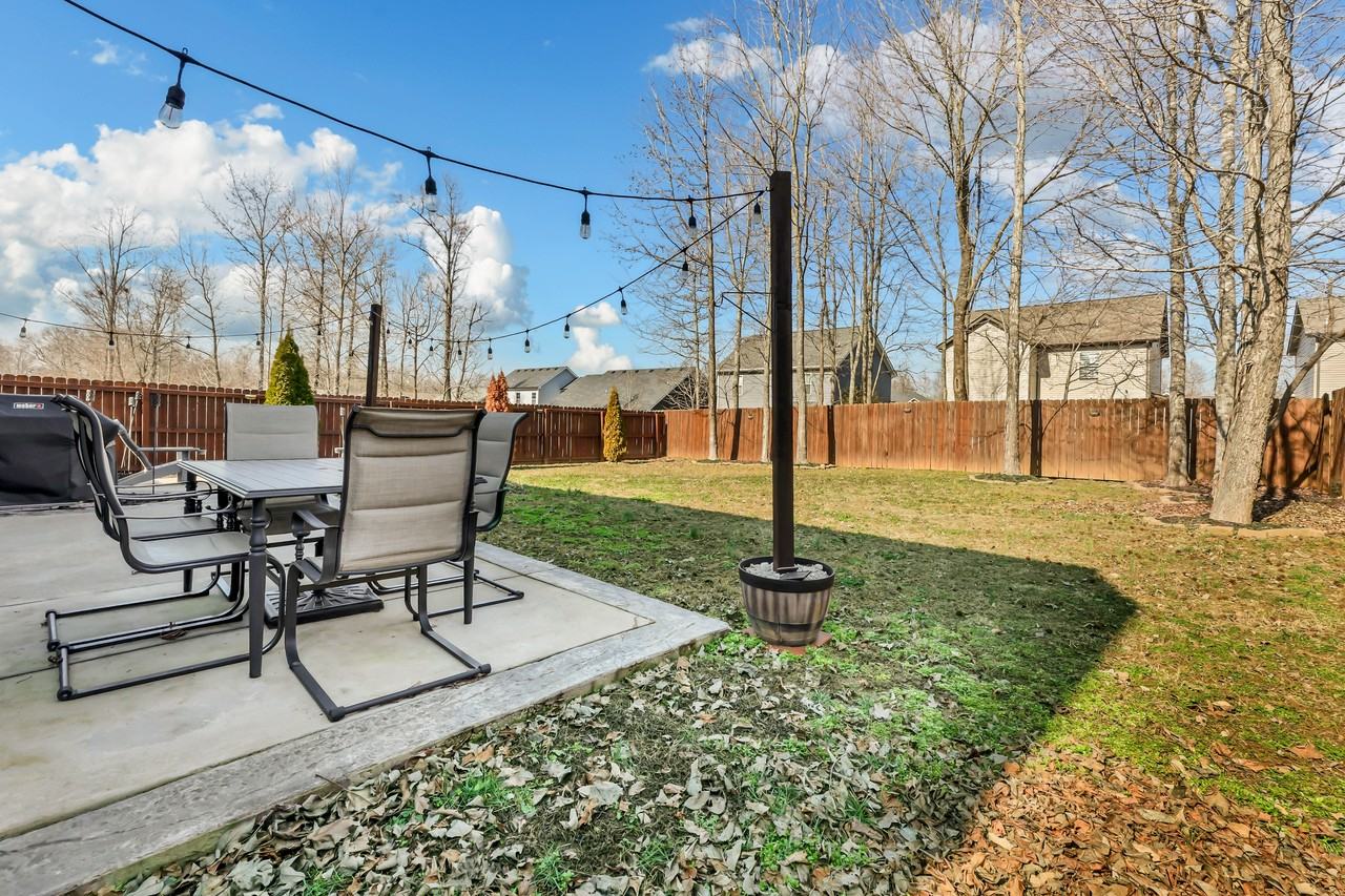 505 Sourwood Dr #1 - Photo 2 of 36