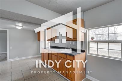 6602 N Keystone Ave #1 - Photo 3 of 19