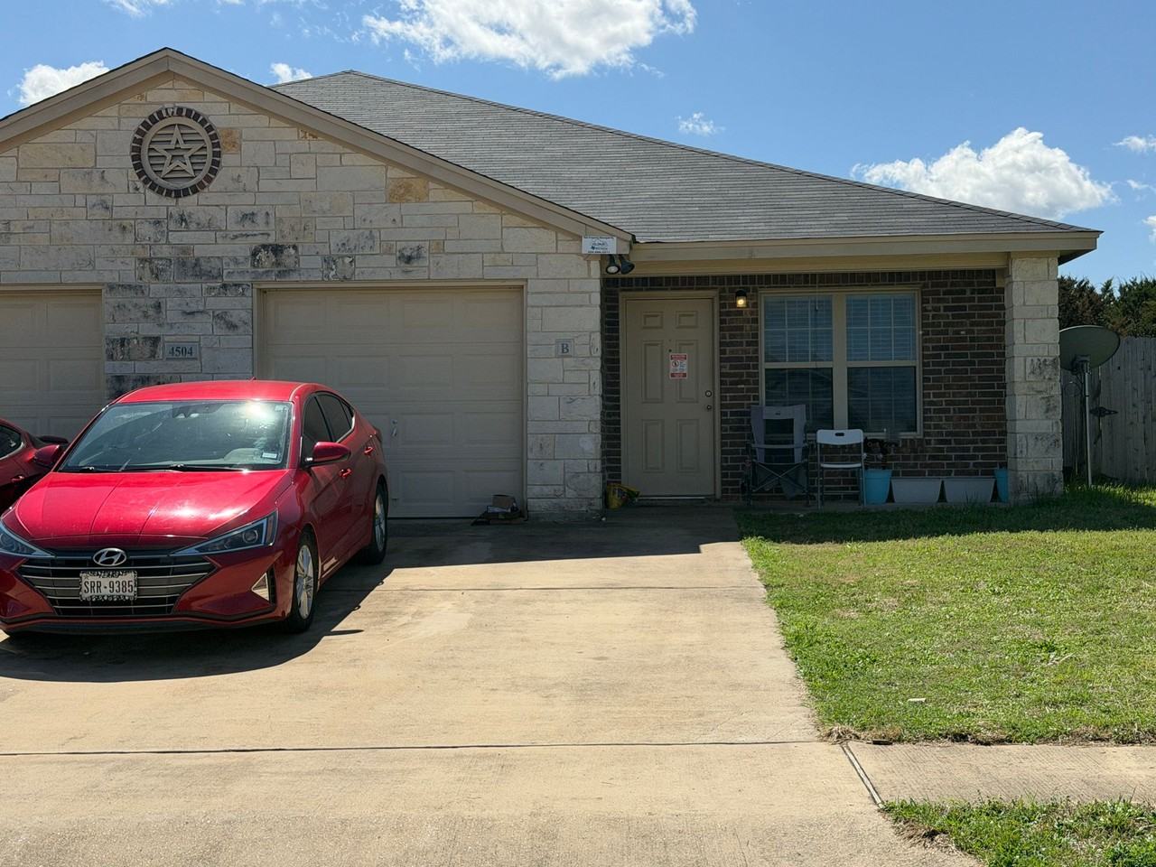 4504 Cambridge - Photo 2 of 2