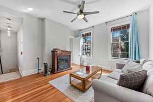 201 W. Barnard St - Photo 1 of 1