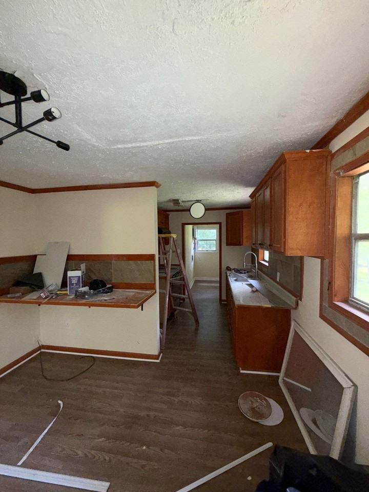 6239 Wesley St #1 - Photo 3 of 10