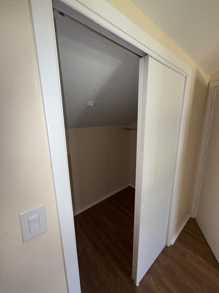 6239 Wesley St #1 - Photo 7 of 10