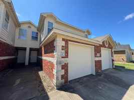 featured image of 4002 Cambridge Dr