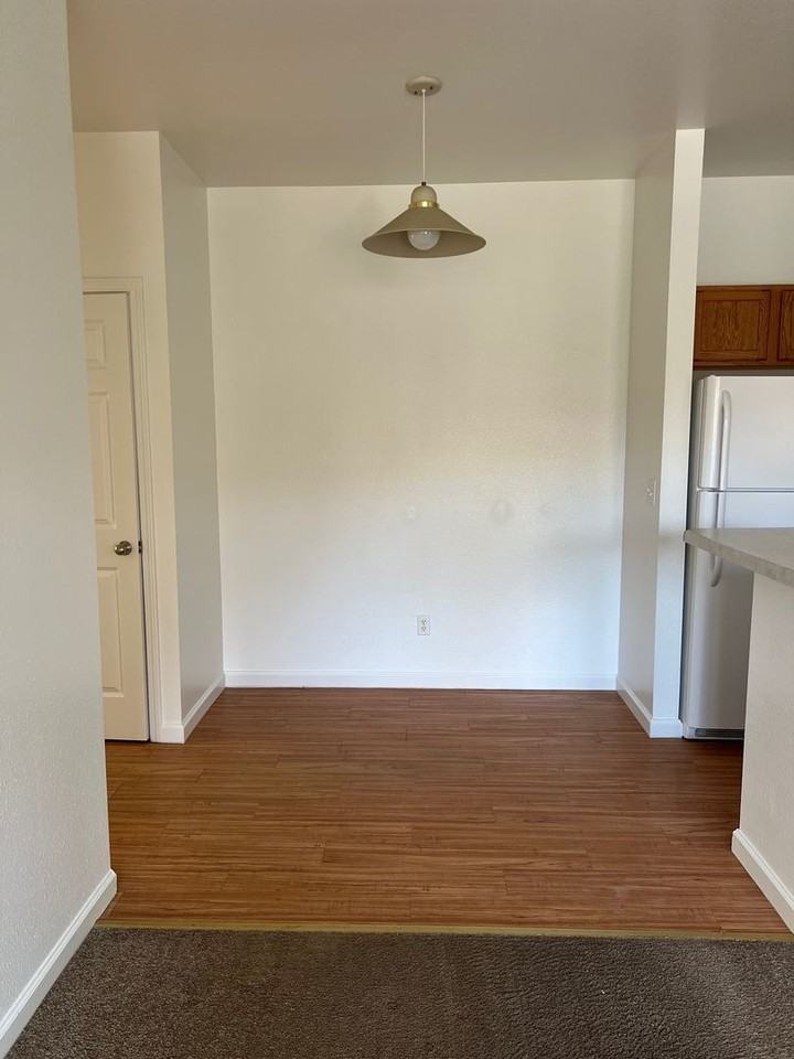 Fernley Silverlace Apartments - Photo 2 of 16