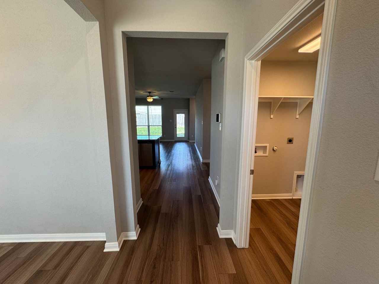938 James Parker Cir - Photo 2 of 28
