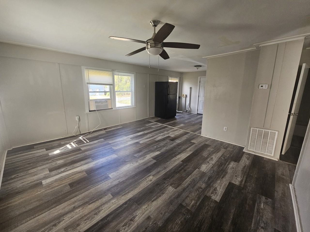 108 Hilton St #1 - Photo 3 of 8