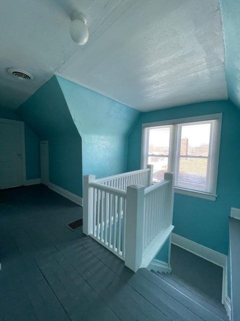 4228 Magoun Ave #2 - Photo 7 of 10