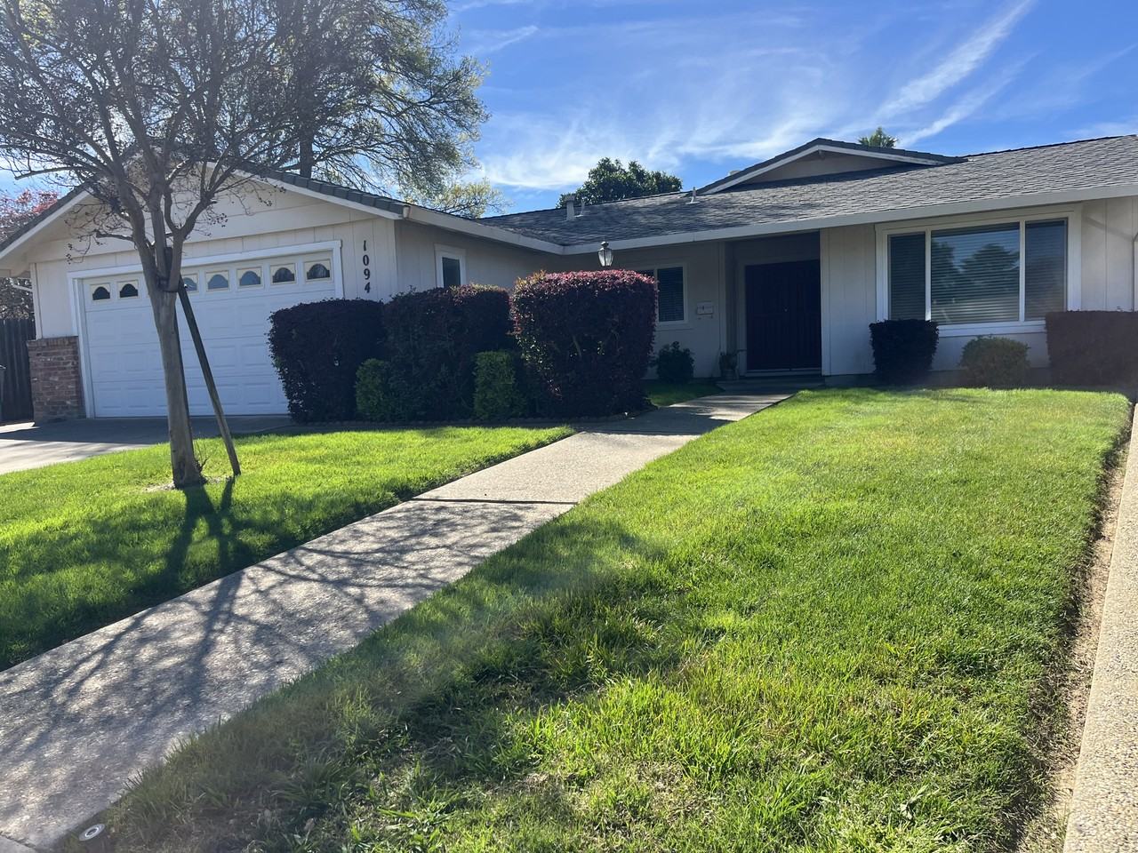 1094 Tara Ct #1 - Photo 2 of 16