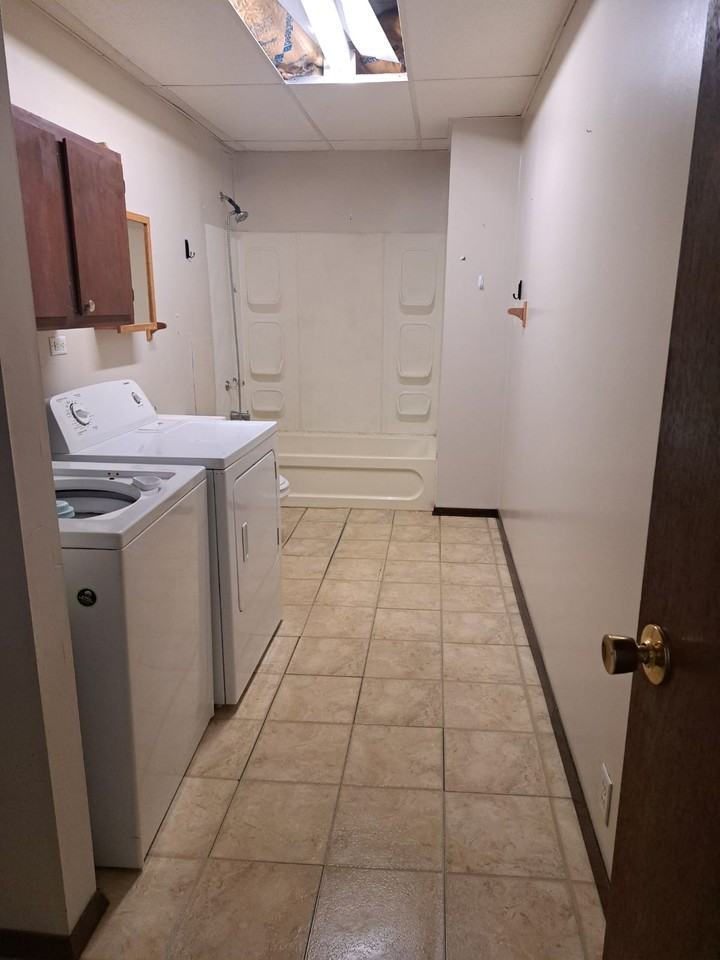 Main St #B - Photo 5 of 5