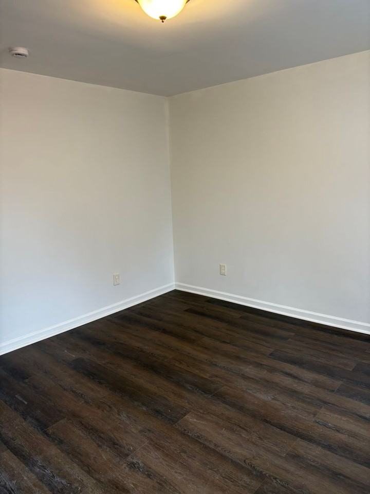 21 Lancaster St - Photo 3 of 5