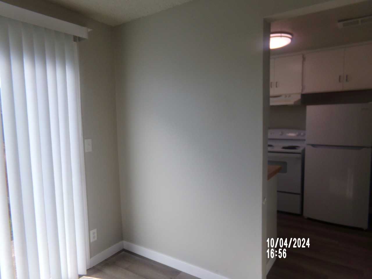 491 Northwest Barbur BoulevardUnit 8 #8 - Photo 6 of 11