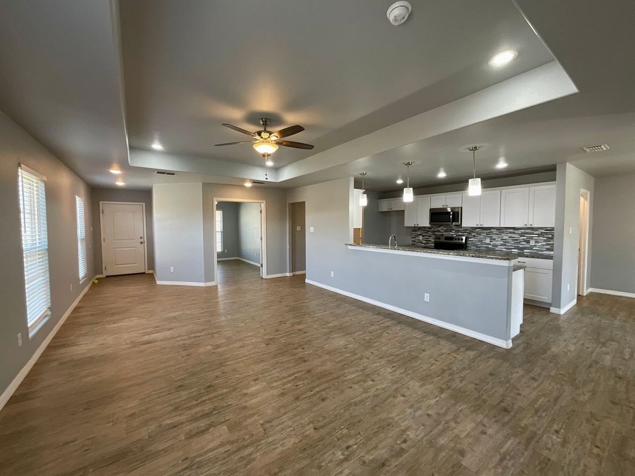 8805 17th St - Photo 3 of 18