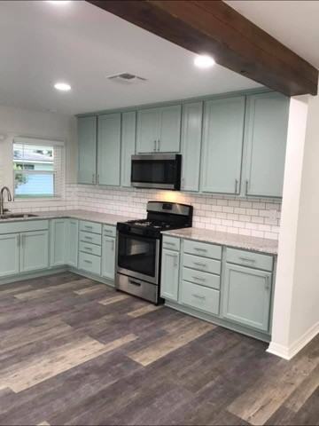 304 Marie Antoinette St #1 - Photo 2 of 5