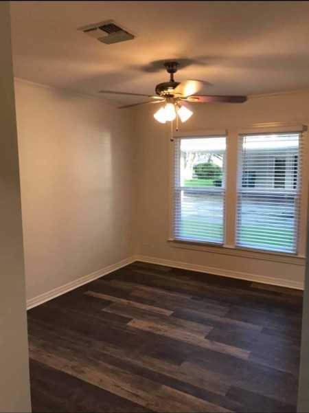 304 Marie Antoinette St #1 - Photo 5 of 5