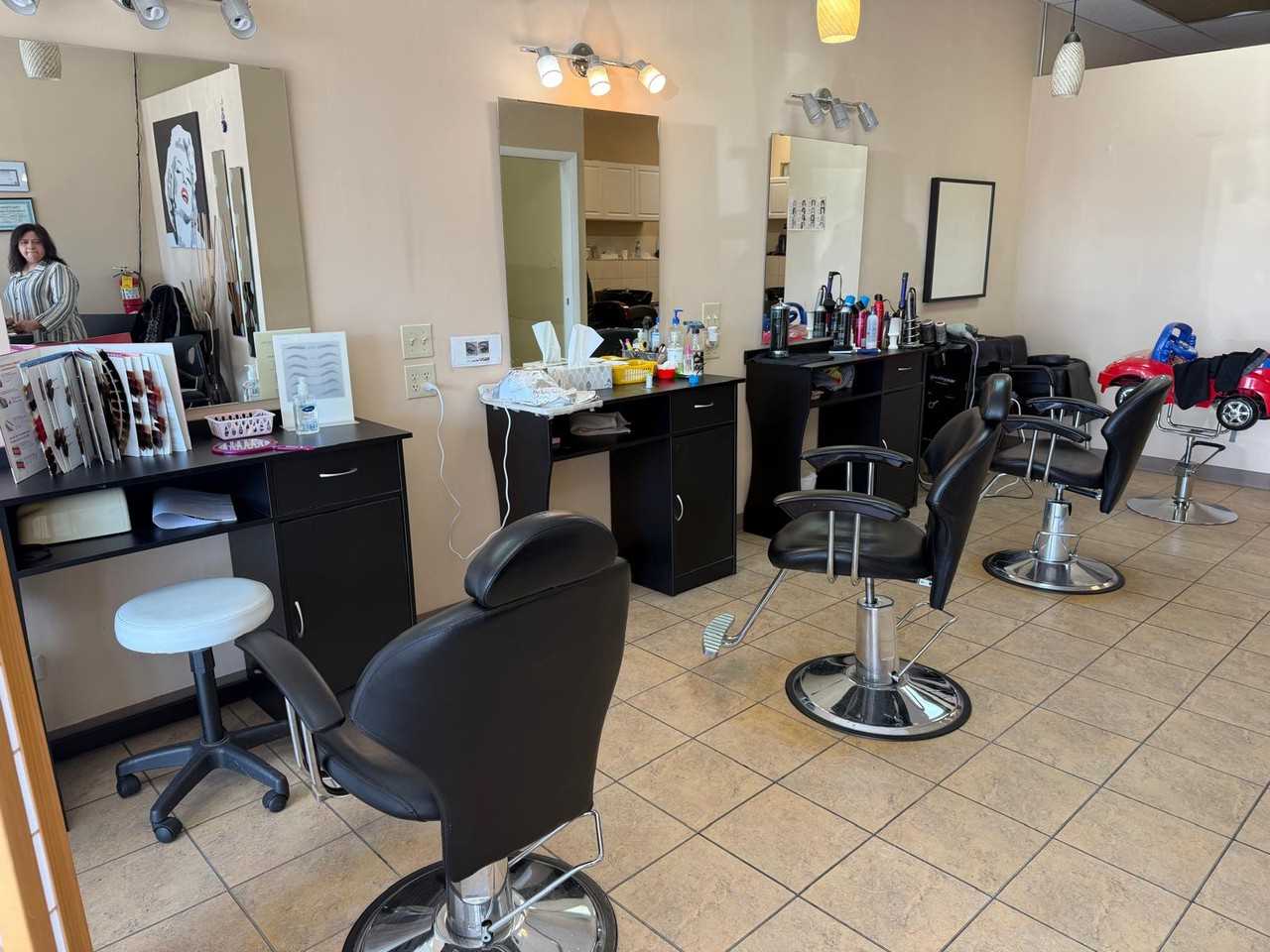 5950 West Roosevelt RoadUNIT 1 E NAILS #1SF - Photo 5 of 35