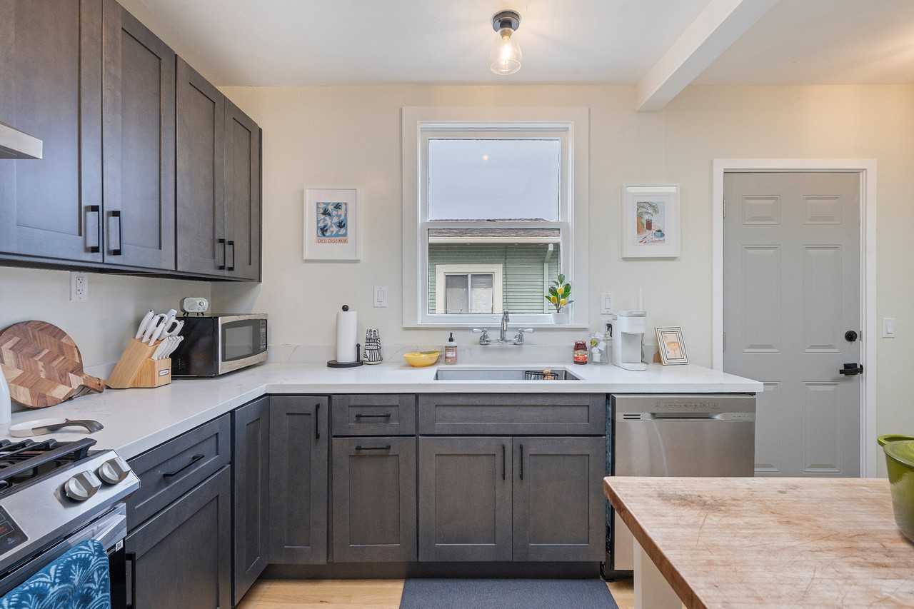 3916 Quigley St #3920 - Photo 2 of 14