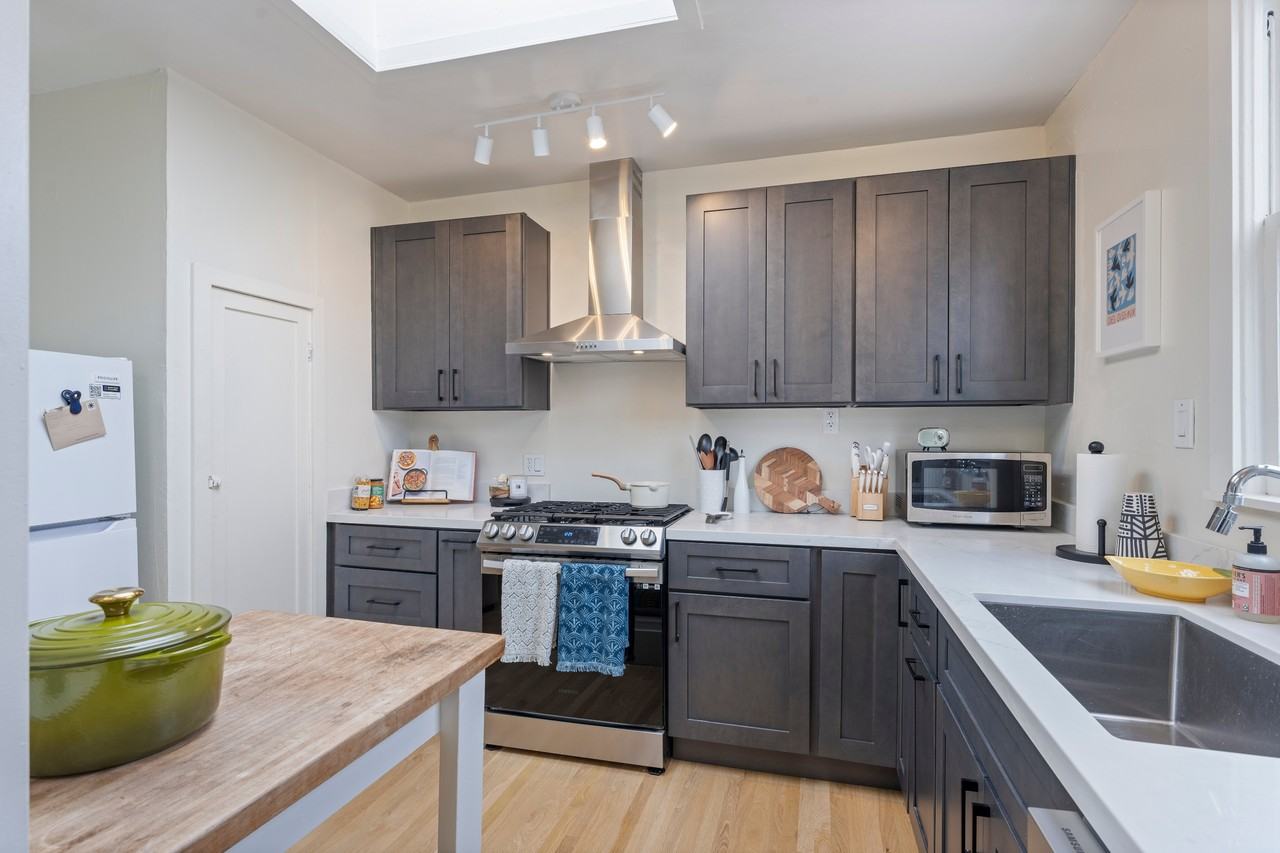 3916 Quigley St #3920 - Photo 3 of 14