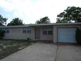 featured image of 922 Lewis Dr #1