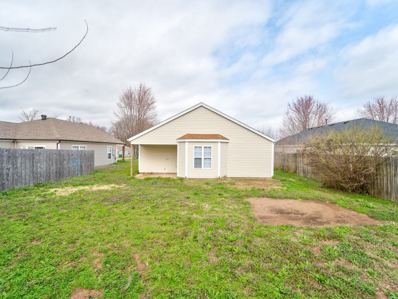 613 Cedar Brook Ct #1 - Photo 2 of 18