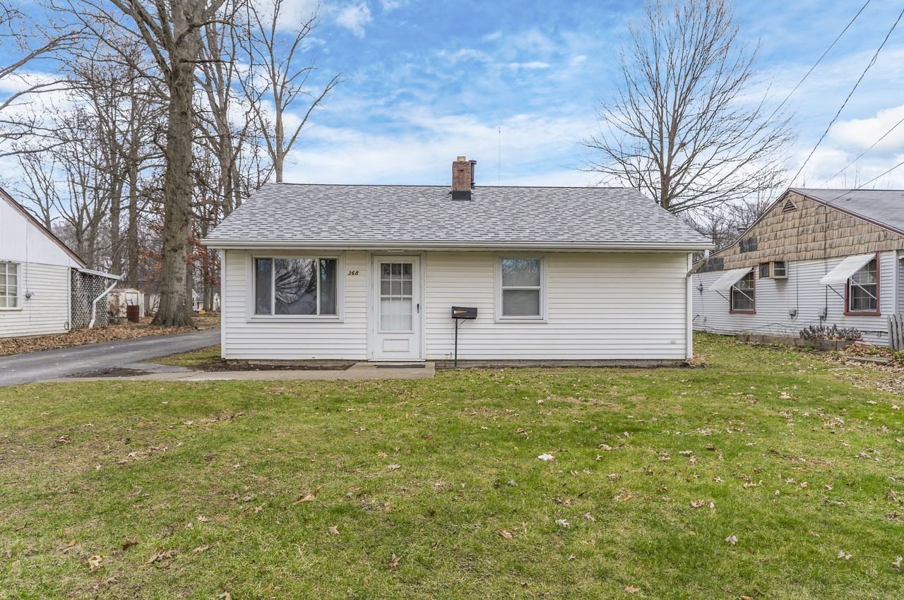 368 Erskine Ave #1 - Photo 2 of 14