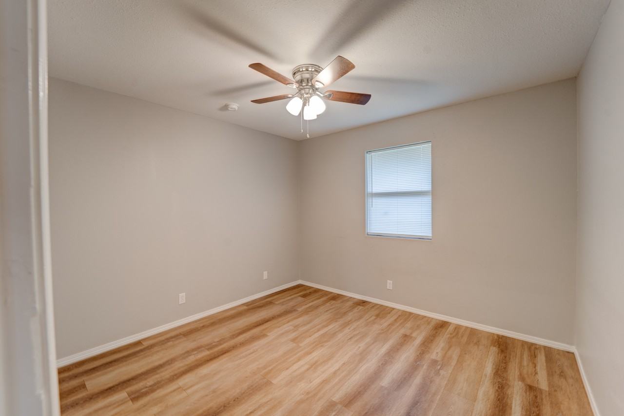 220 Brooke Lynn Dr #A - Photo 6 of 12