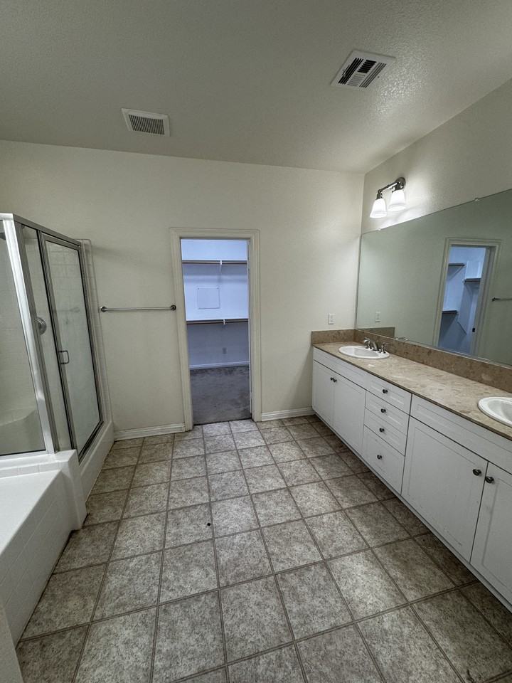 9604 Prometheus Dr #1 - Photo 6 of 10