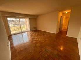 Summit Square Apartments - Photo 1 of 1