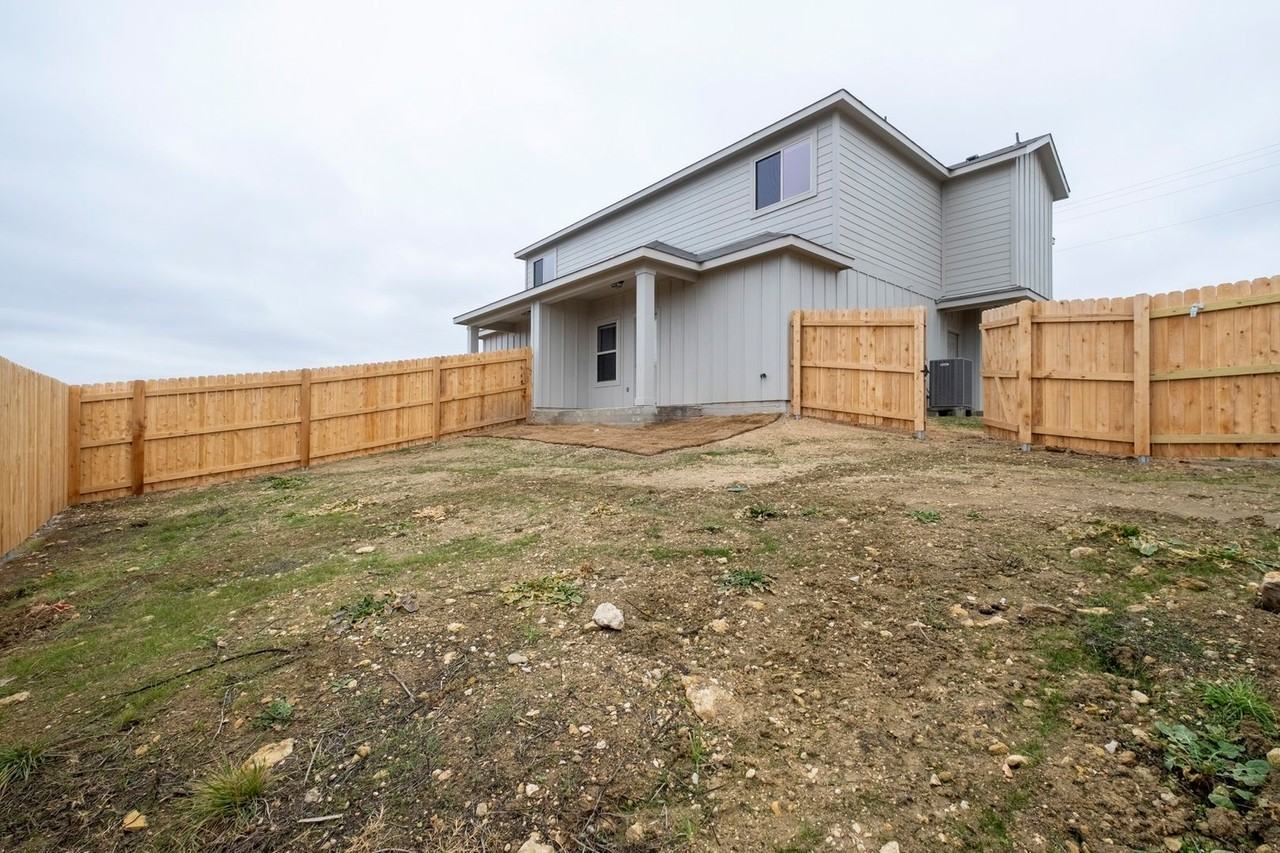 1201 Garland Rd - Photo 5 of 28