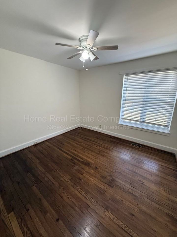 806 N Avalon Rd #D - Photo 5 of 7