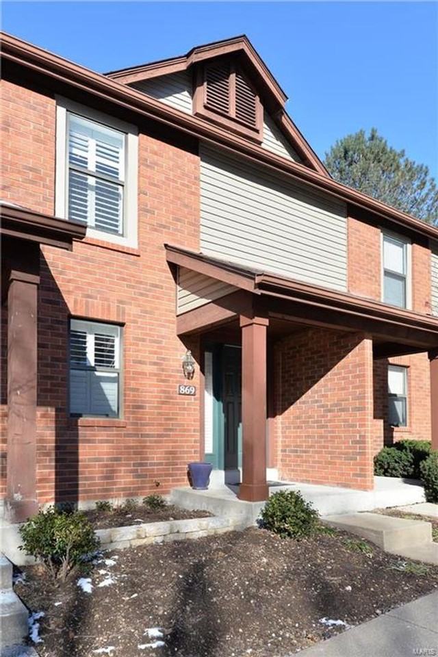 869 Forest Trace Dr #B - Photo 4 of 25